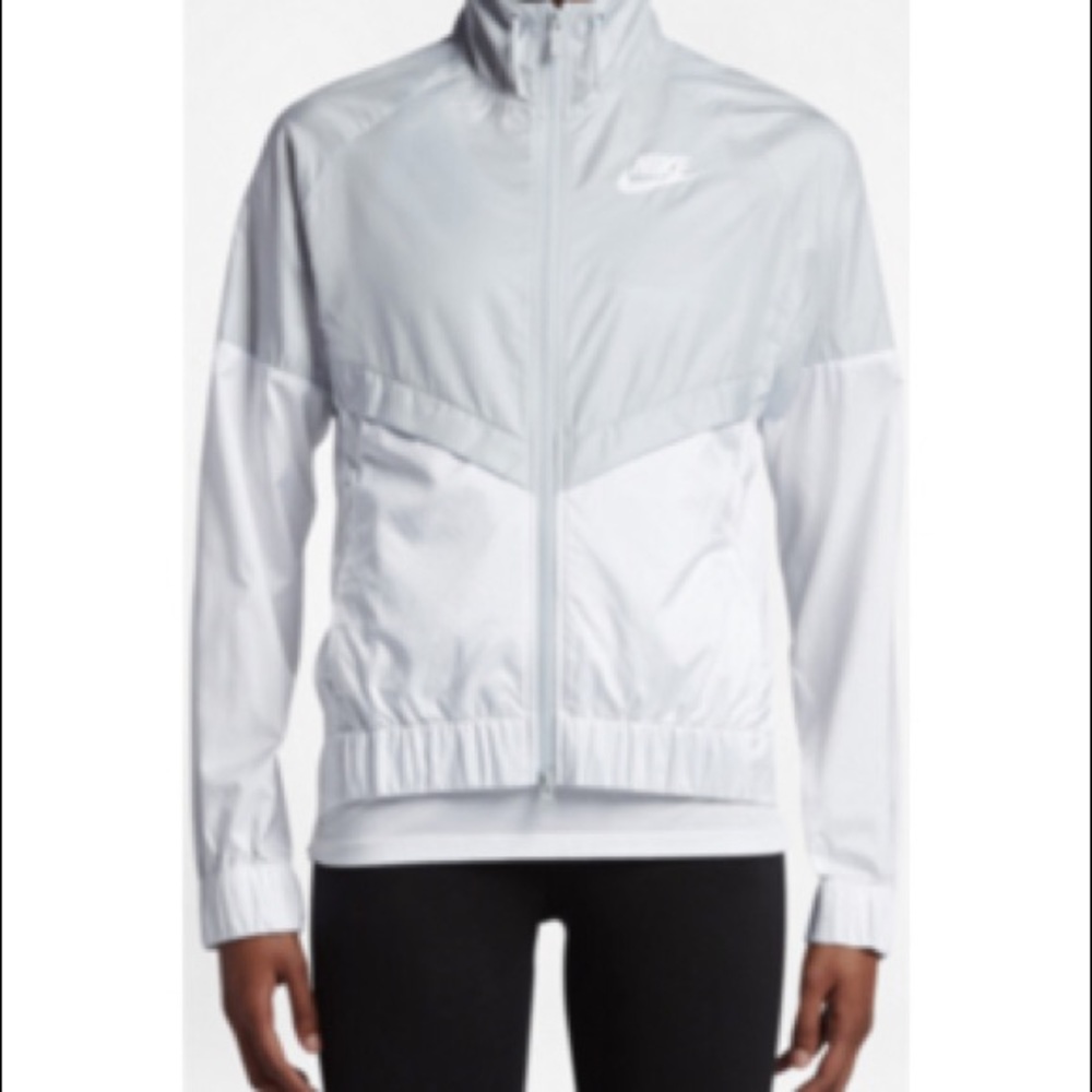 Nike wind runner jacket